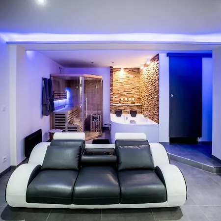 Bed & Breakfast Wood 47 Precy-sur-Oise