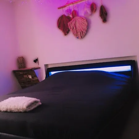 Bed & Breakfast Wood 47 *